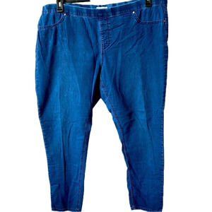 Jaclyn Smith Plus Size Pull-up Stretch Jeans